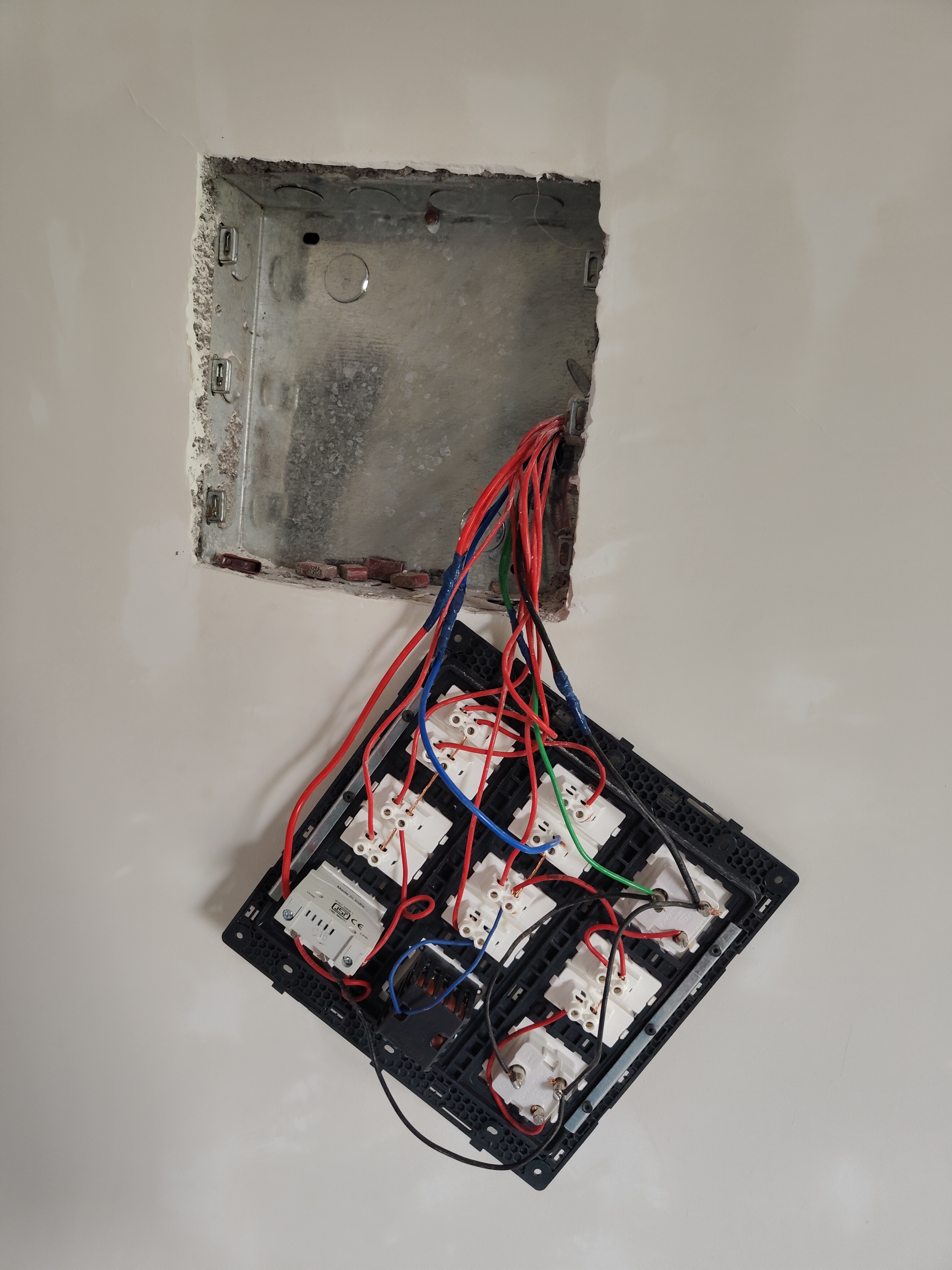 Building electrical work